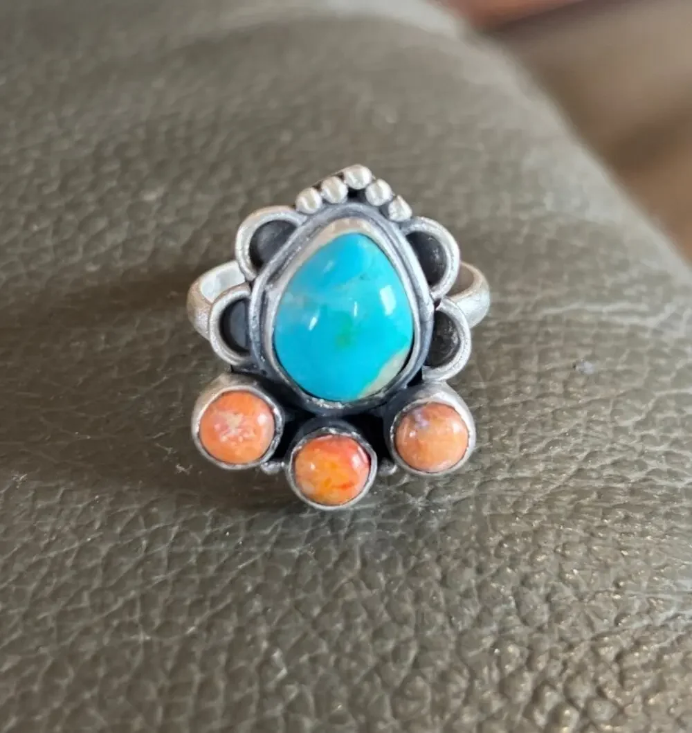 Kingman Turquoise ring with 3 Spiny Orange stones in SS